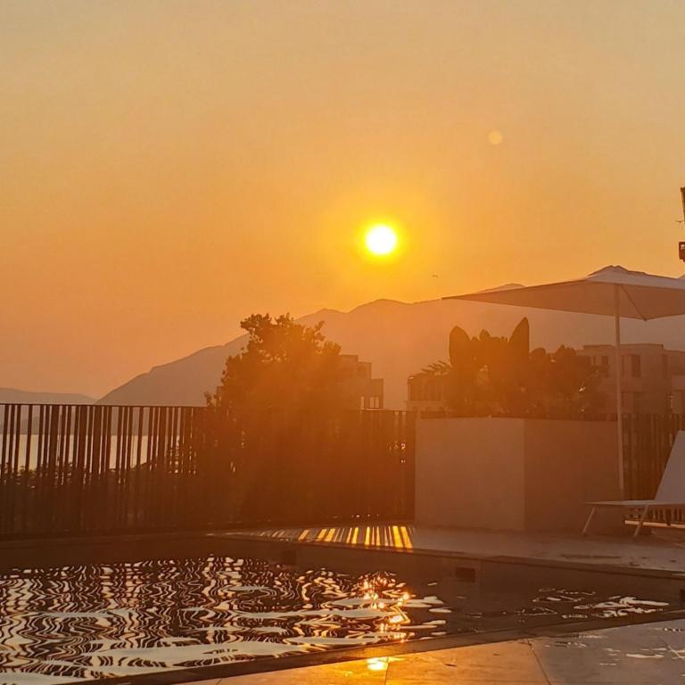Boka Place Porto Montenegro Luxury apartments-Sea View with FREE garage - One-Bedroom Apartment with Balcony and Sea View - 14