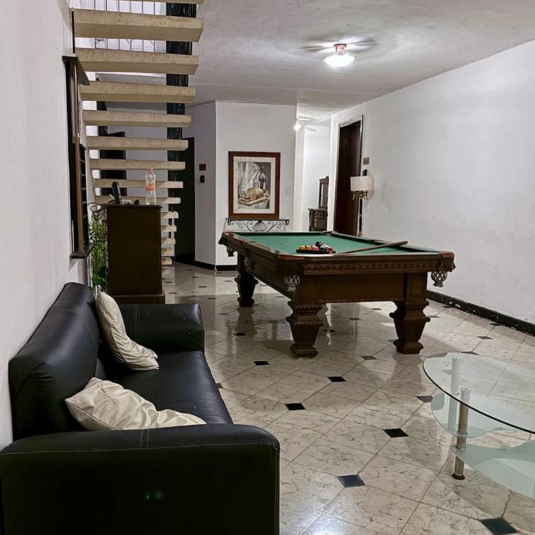 Estudio ideal para 1 en casa con areas comunes - Apartment - 4