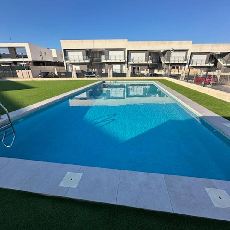 Beach House Renata - Three-Bedroom House - 13