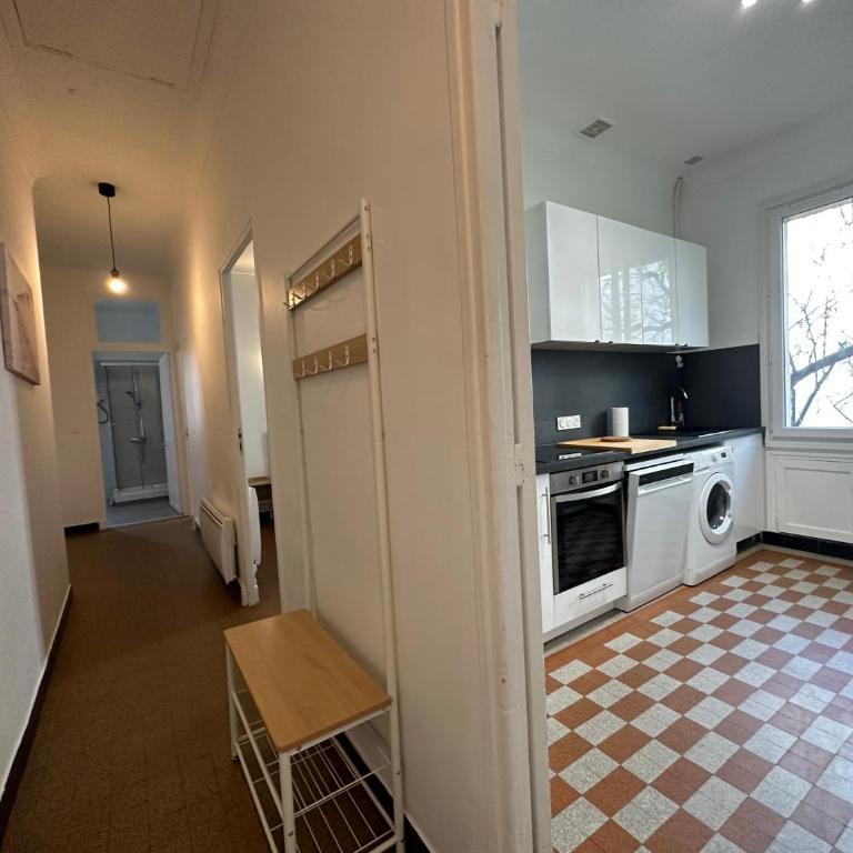 TASSIGNY à Frejus Parking et Terrasse - Apartamento de 3 dormitorios - 30