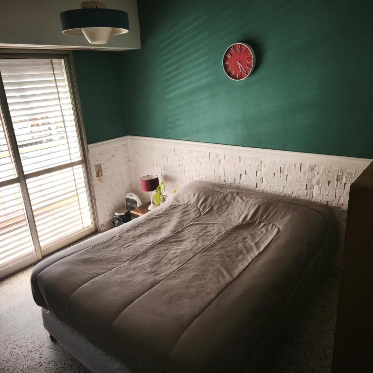Casa grande, céntrica y con garaje - Habitación Doble - 14
