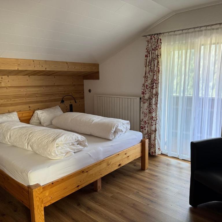 Haus Vallaster - Apartment mit 3 Schlafzimmern und Dusche - 16