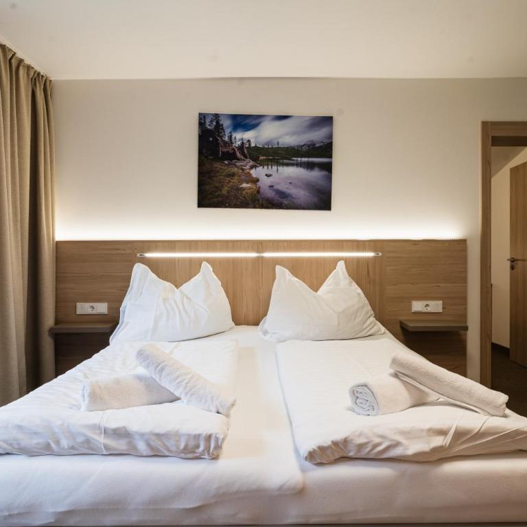 Hotel Stubnerhof - Superior Family Room with extra bedroom - 4