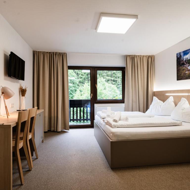 Hotel Stubnerhof - Superior Family Room with extra bedroom - 8