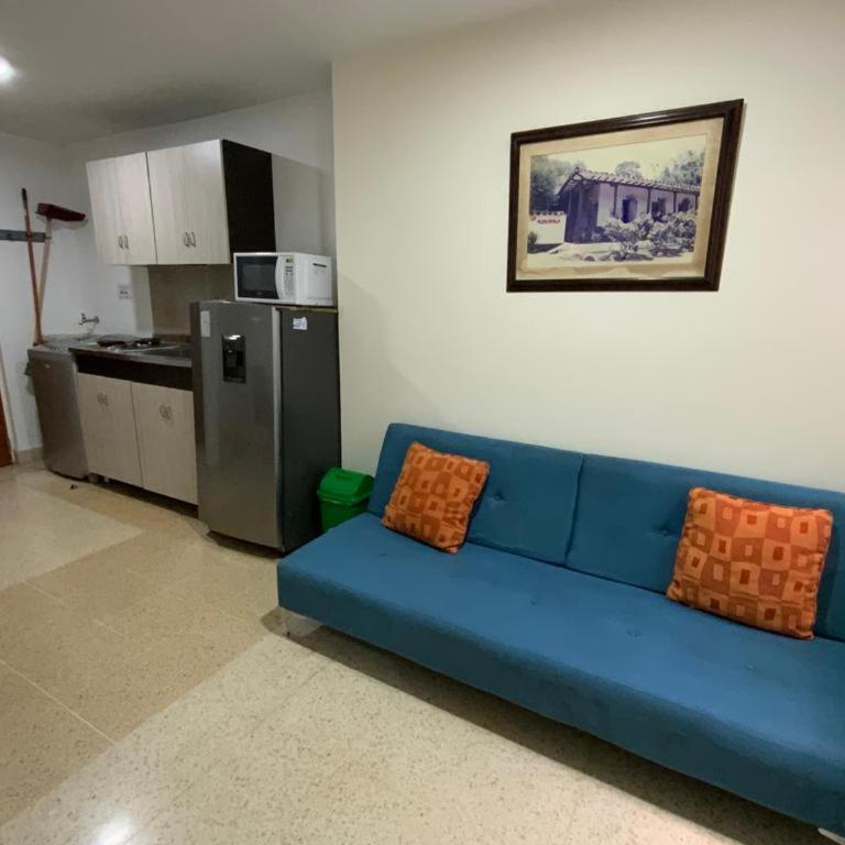 Amoblados Medellín Laureles - Apartamento Estudio - 1 cama doble - 4