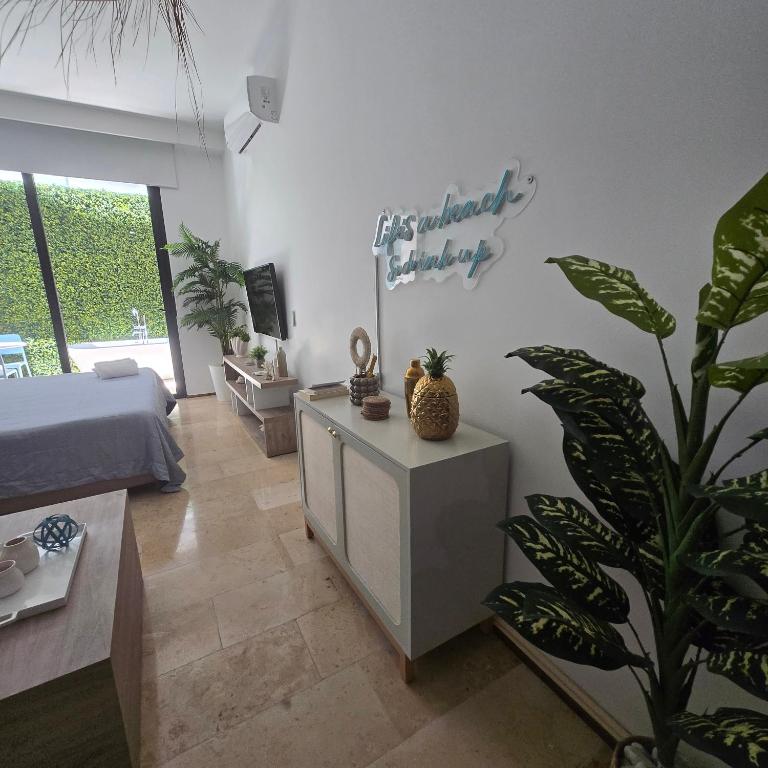 A Perfect Place - Rooftop views of the Caribbean - Jacuzzi - One-Bedroom Apartment - 11