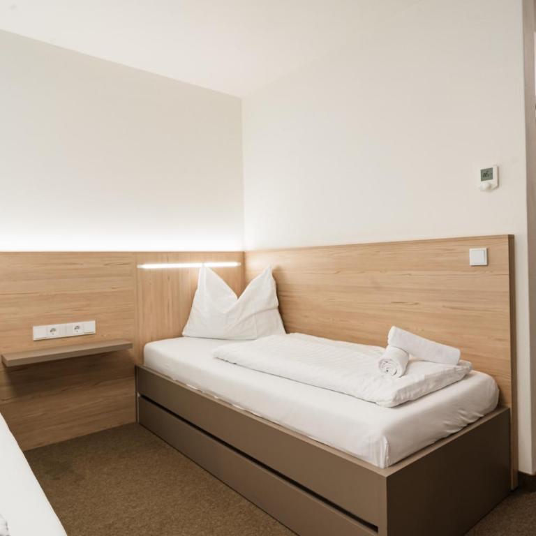 Hotel Stubnerhof - Familienzimmer mit Balkon - 4