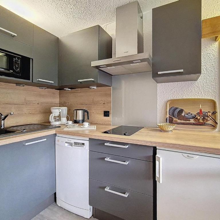Appartement Duplex Lumineux au Pied des Pistes, Balcon - FR-1-344-1075 - Appartamento - 12