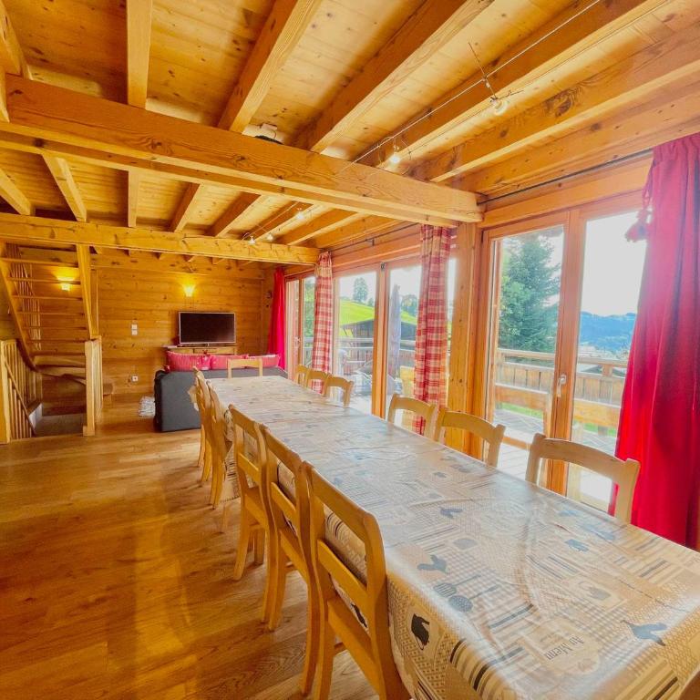 Chalet spacieux pour 15 pers, animaux admis, parking - FR-1-505-75 - Chalet (16 adultes) - 16