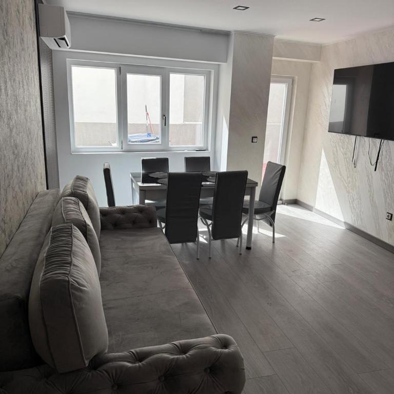 Luxury Flat-Downtown 2 Alicante - Two-Bedroom Apartment - 7