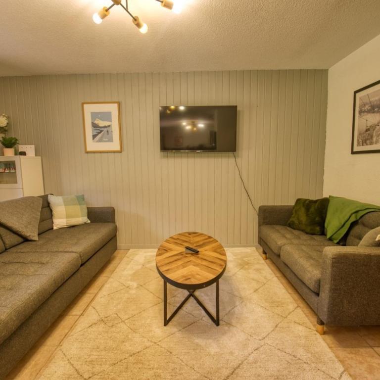 Appartement rénové avec WiFi près du ski-bus - Appartamento con 3 Camere da Letto - 6