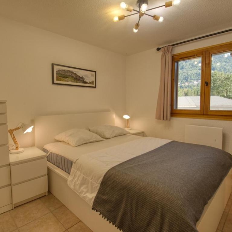 Appartement rénové avec WiFi près du ski-bus - Appartamento con 3 Camere da Letto - 8