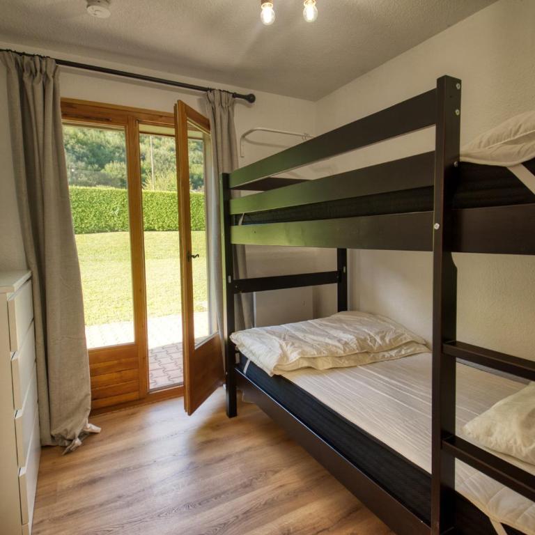 Appartement rénové avec WiFi près du ski-bus - Appartamento con 3 Camere da Letto - 11