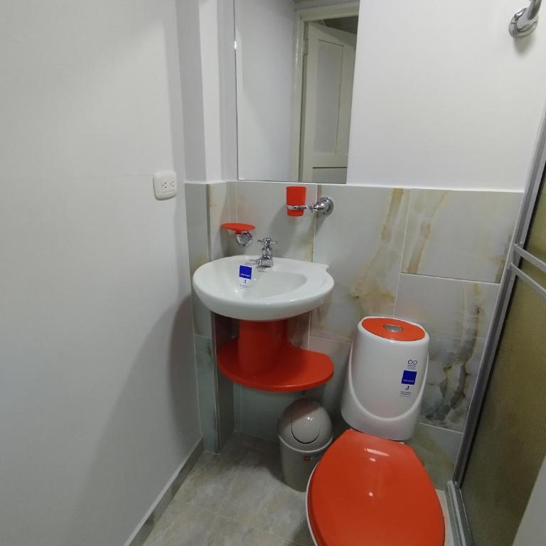 GURUS FR - Casa Querendona, cerca San Jorge y parque El Lago - One-Bedroom Apartment - 4