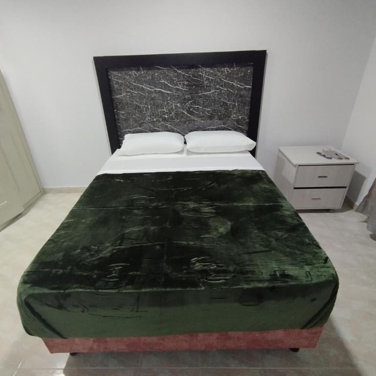 GURUS FR - Casa Querendona, cerca San Jorge y parque El Lago - One-Bedroom Apartment - 8