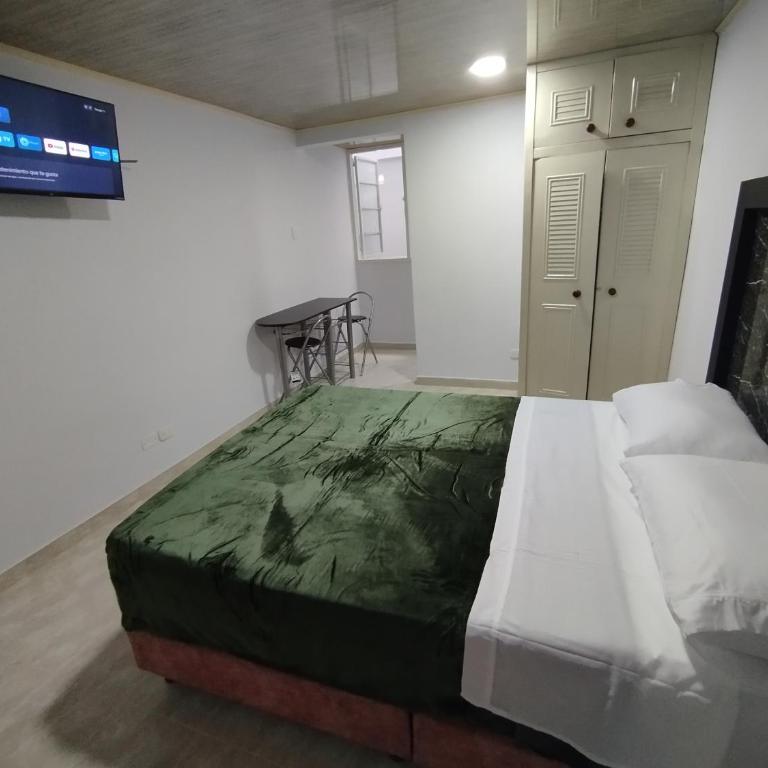 GURUS FR - Casa Querendona, cerca San Jorge y parque El Lago - One-Bedroom Apartment - 10