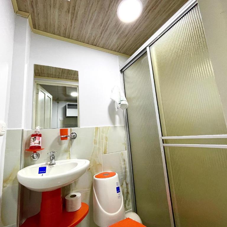 GURUS FR - Casa Querendona, cerca San Jorge y parque El Lago - One-Bedroom Apartment - 12