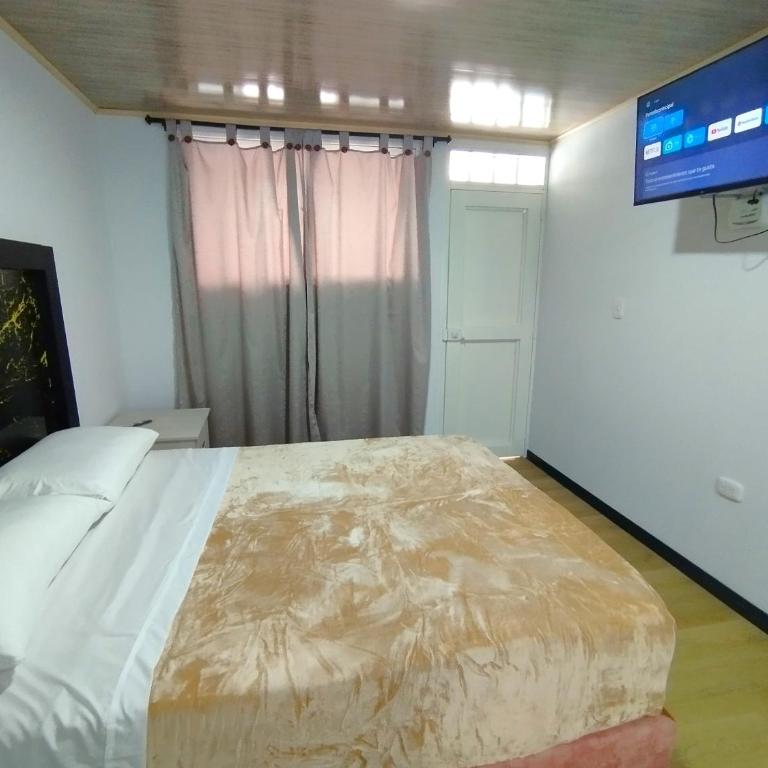GURUS FR - Casa Querendona, cerca San Jorge y parque El Lago - One-Bedroom Apartment - 11