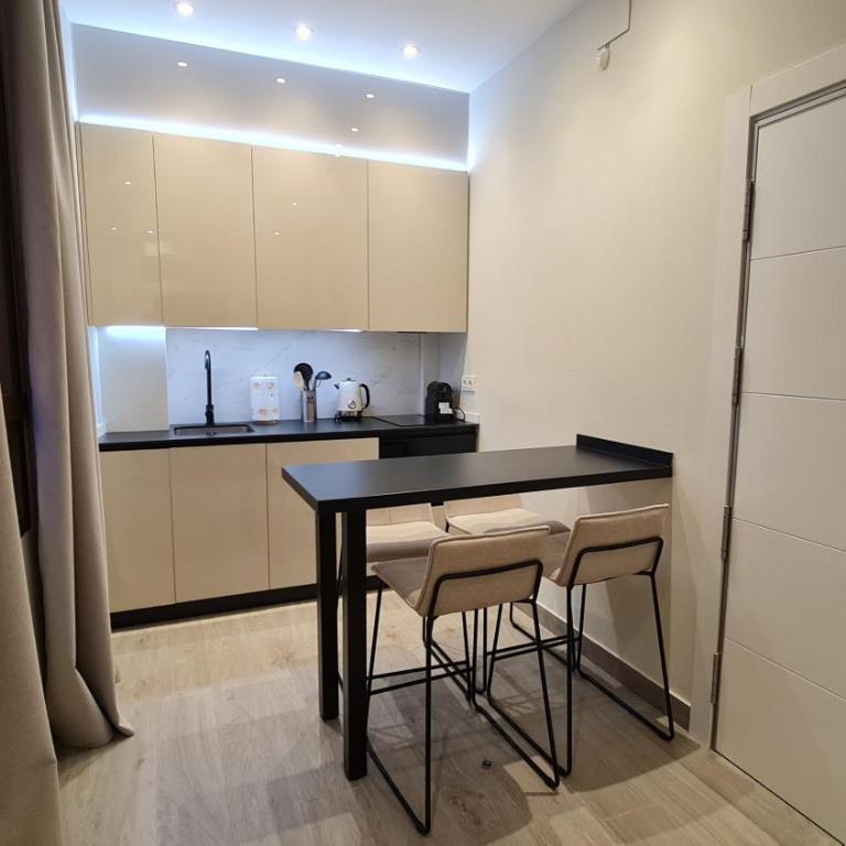 Suspiro Penthouse 302 by Florentia Homes - One-Bedroom Deluxe Apartment - 22