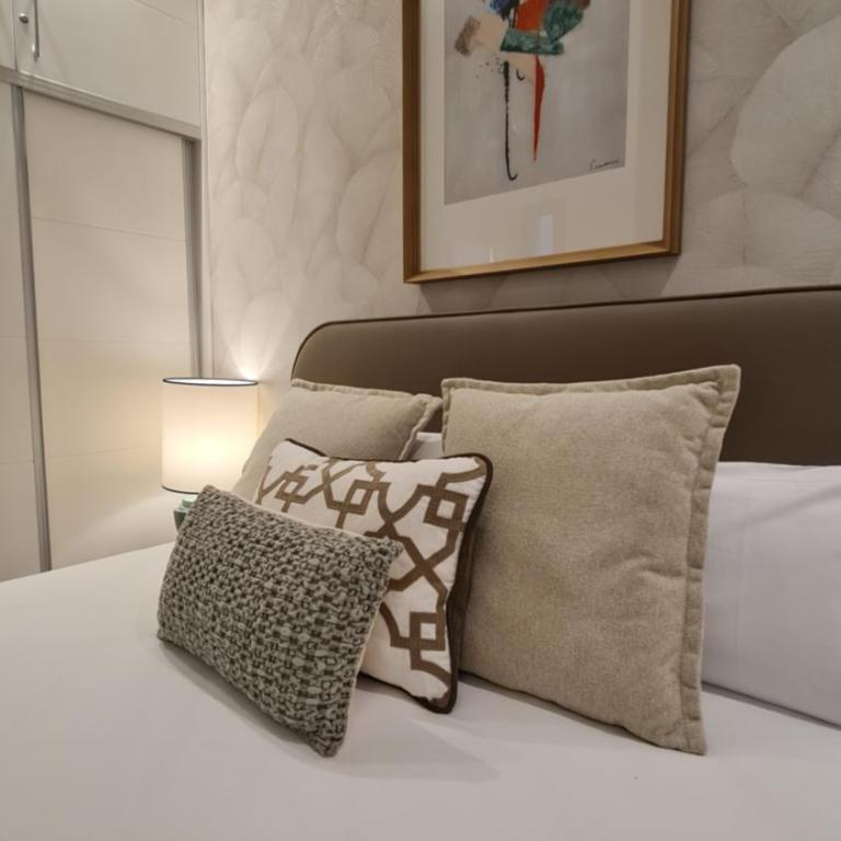 Suspiro Penthouse 302 by Florentia Homes - One-Bedroom Deluxe Apartment - 5