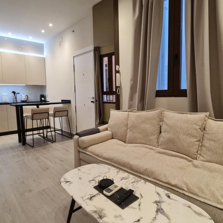Suspiro Penthouse 302 by Florentia Homes - One-Bedroom Deluxe Apartment - 3