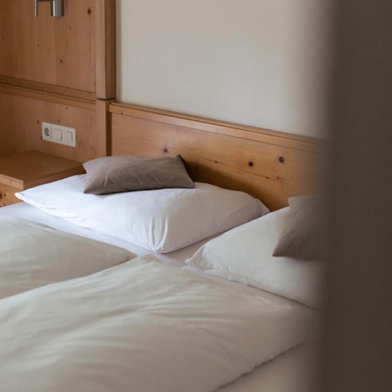 Natur Residenz Anger Alm - Adults only - Doppelzimmer mit Balkon - 2