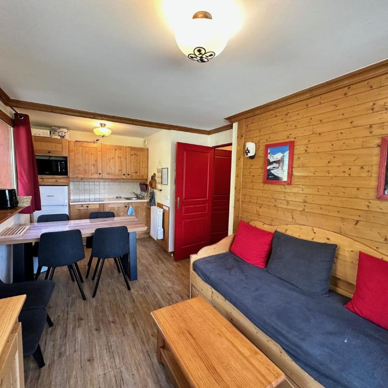 Appartement 6 personnes ski avec balcon et parking - FR-1-508-105 - Appartement (6 Adultes) - 1