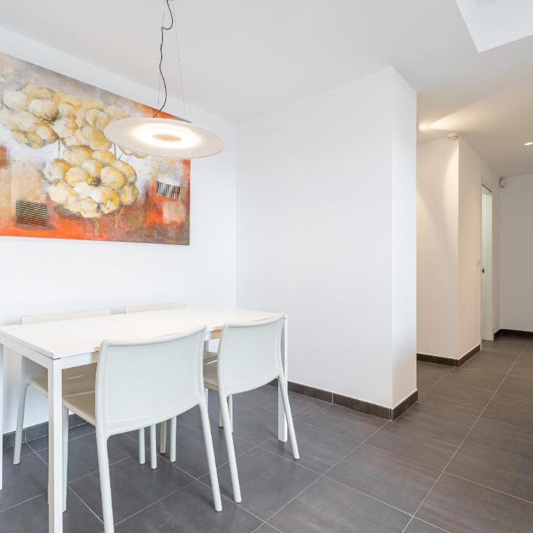 Hauzify I Apartaments Roques Daurades - Apartamento de 2 dormitorios con vistas frontales al mar - 7