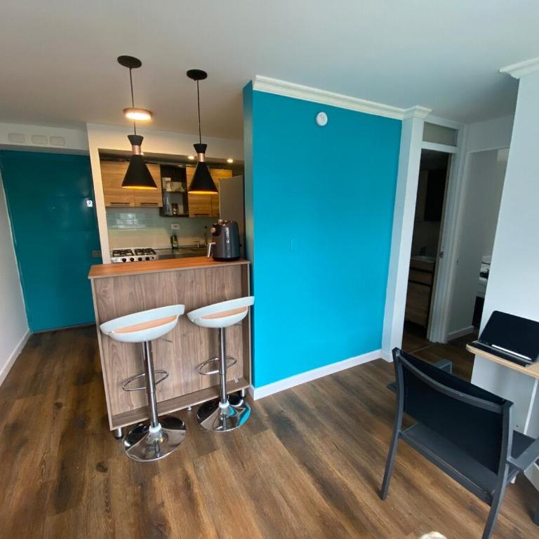 Apartment close to the airport and downtown - Two-Bedroom Apartment - 9