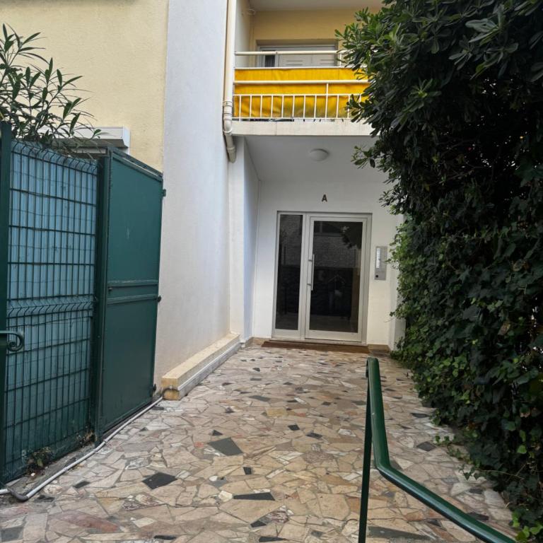 3-room apartment with sea view in Cannes - Appartement 2 Chambres - 5