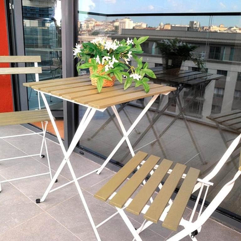 Belgrade Waterfront Kings Park Walk to Galerija Shopping Mall and Dozens of Restaurants - Three-Bedroom Apartment - 54