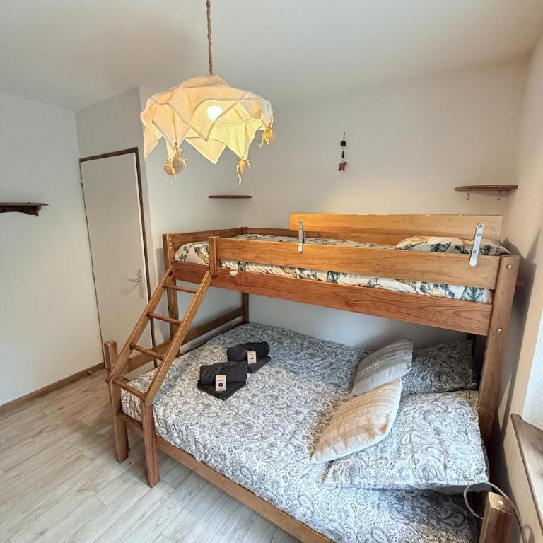 Le Nid du Vercors Terrasse & Garage Privé - Two-Bedroom Apartment with View - 10
