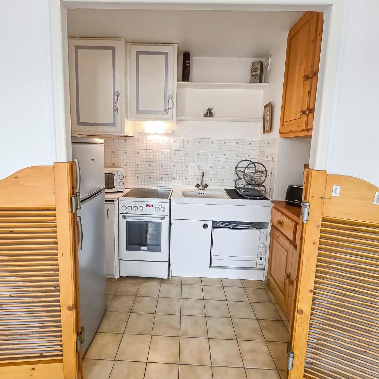 T2 Cosy à 800mètres de la mer - Appartement - 13