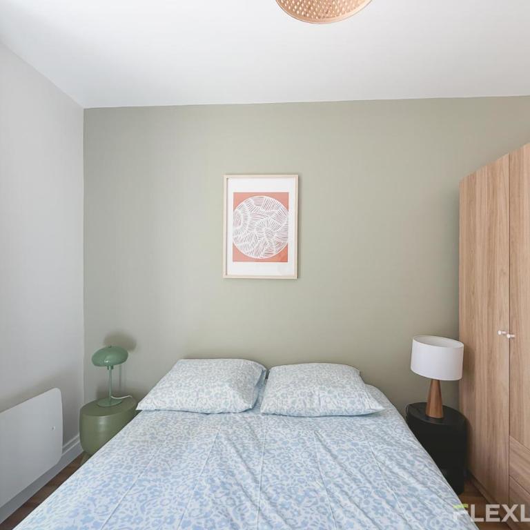 Charming 27m one-bedroom apartment in Paris 20 with shared terrace - Appartement - 11