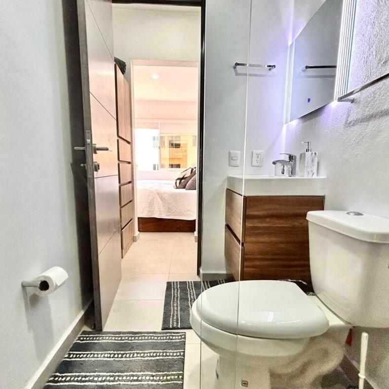 Condominio de Lujo con Laguna artificial y Hermosas Vistas - Two-Bedroom Apartment - 12
