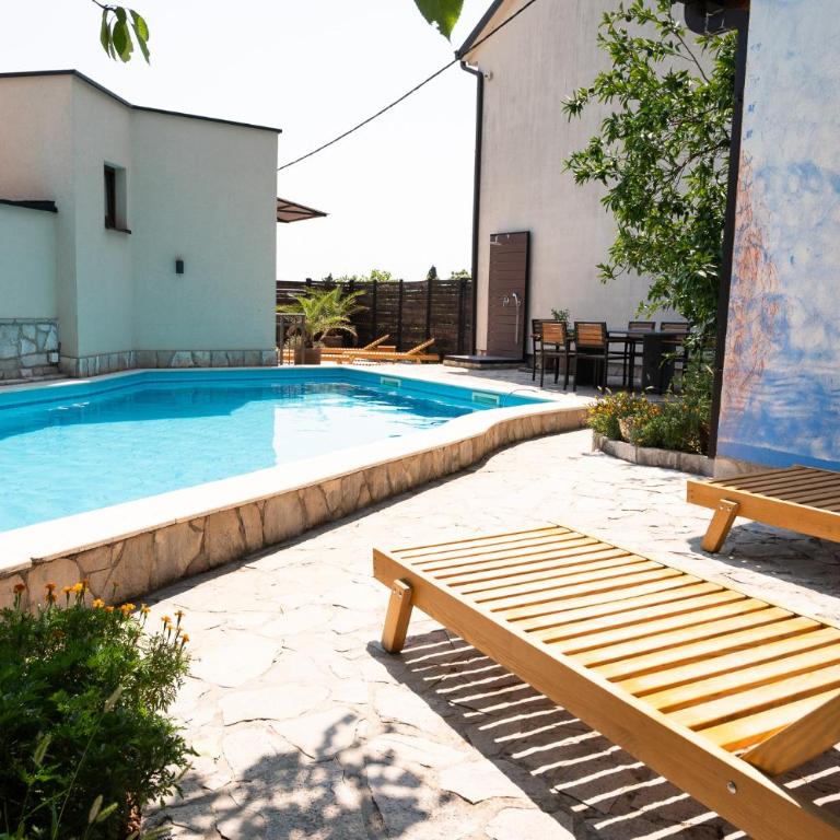 Villa Morena - Two-Bedroom Villa - 1