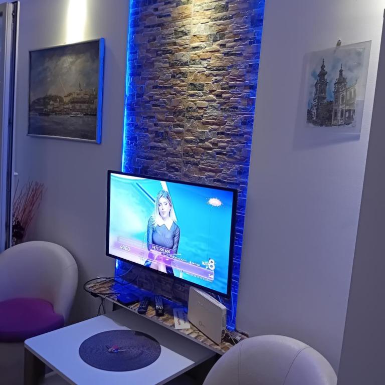 Waterfront studio 2 - One-Bedroom Apartment - 3