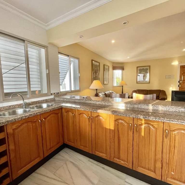 Carabeo Apartment - Prime location & Pool - LUAL - Apartamento - 35