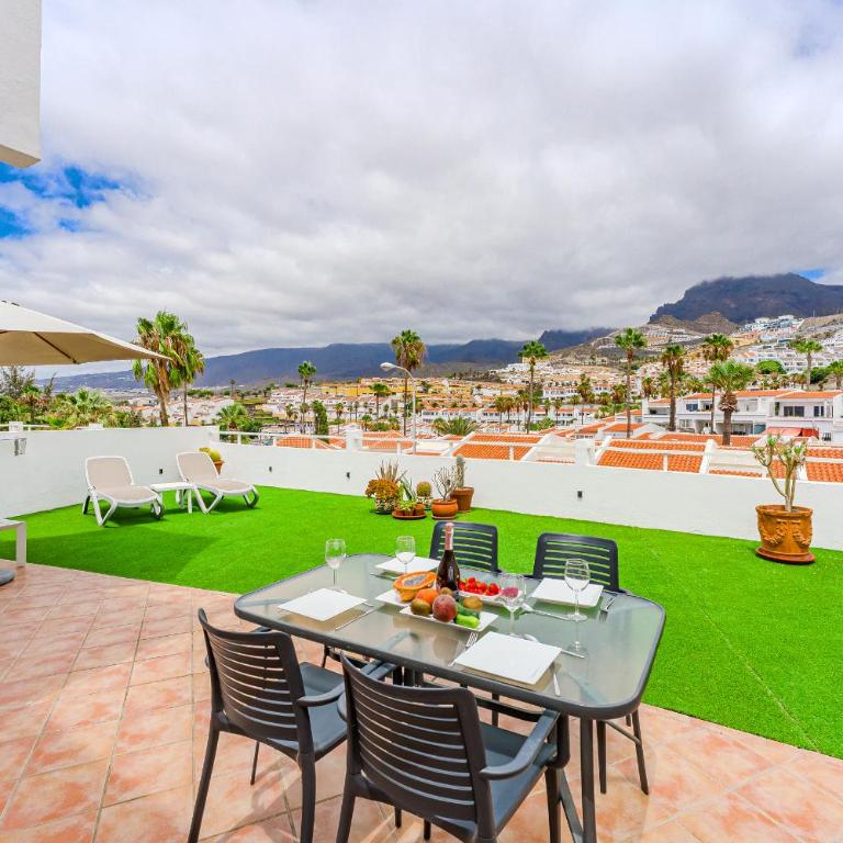 Huge Sunny Terrace Heated Pool Costa Adeje - Apartamento de 1 dormitorio - 24