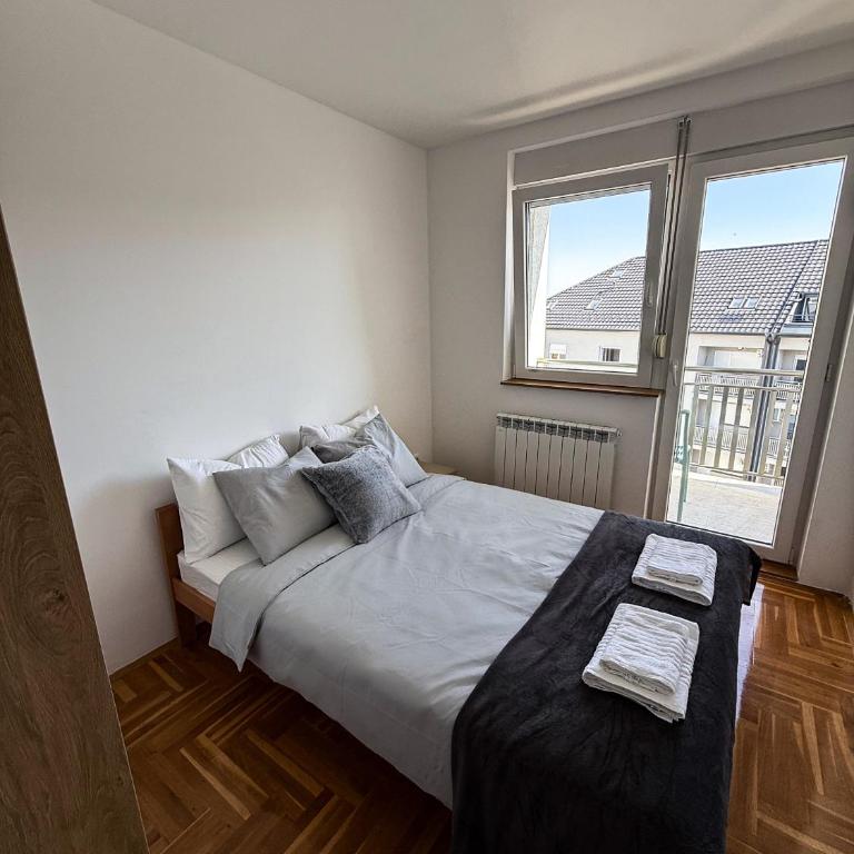 Limpio Apartman 2 - Two-Bedroom Apartment - 17