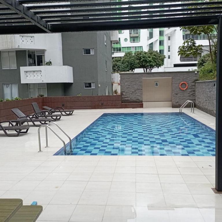 Apartamento Armenia, Excelente Ubicación - Three-Bedroom Apartment - 12