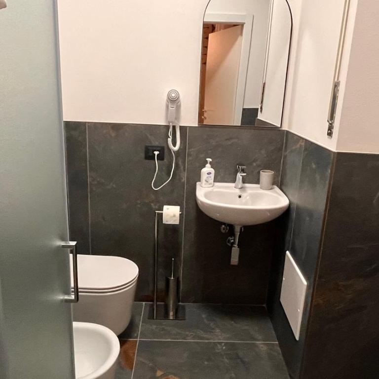 La Casa di Rita - Camera Matrimoniale con Bagno Privato - 4