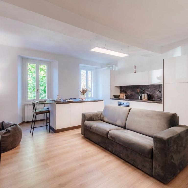 Lucia Cozy Flat at few steps by Lake Como - Two-Bedroom Apartment - 44