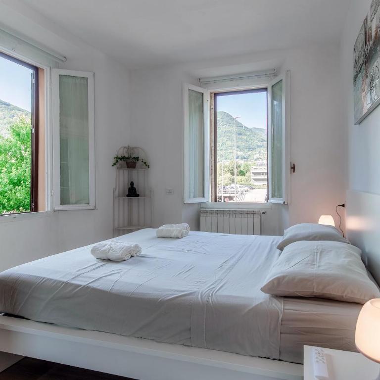 Lucia Cozy Flat at few steps by Lake Como - Two-Bedroom Apartment - 8