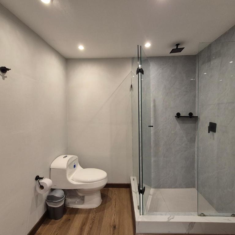 Moderna suite con balcón a pasos de la playa - One-Bedroom Apartment - 13