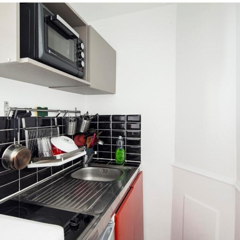 Charmant deux pièces en plein cœur de Paris - Appartement 1 Chambre - 8