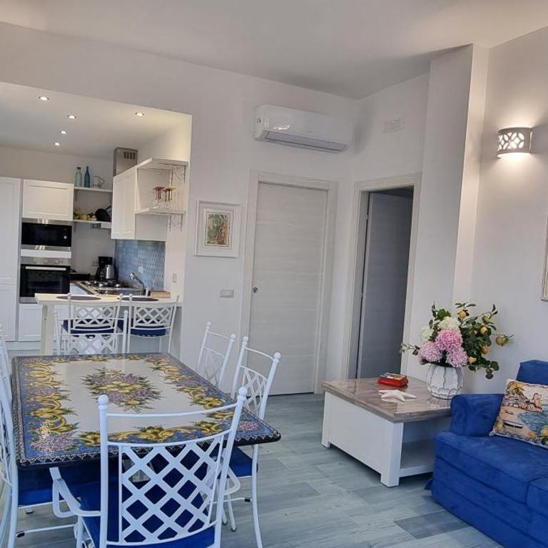 Cielo e Mare - Two-Bedroom House - 29