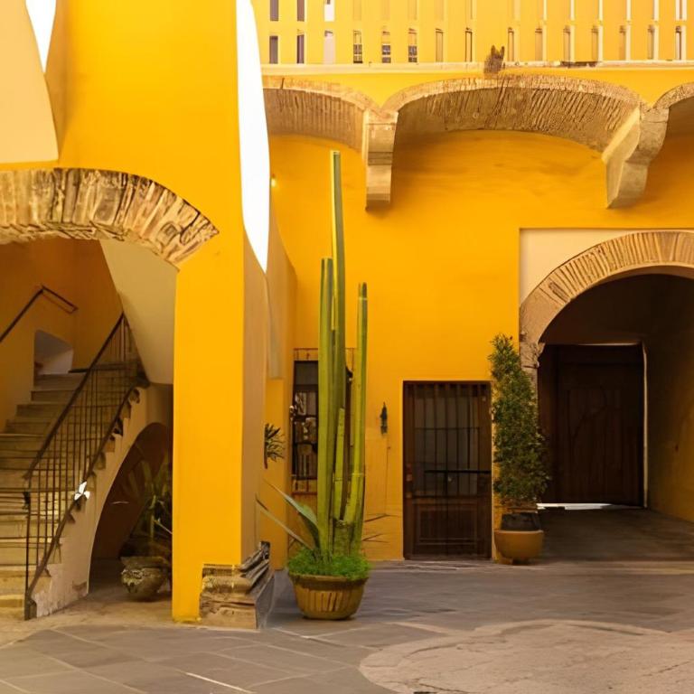 17th Century “Casa de la Virgen” | 5Beds + Parking - Casa de 3 dormitorios - 1