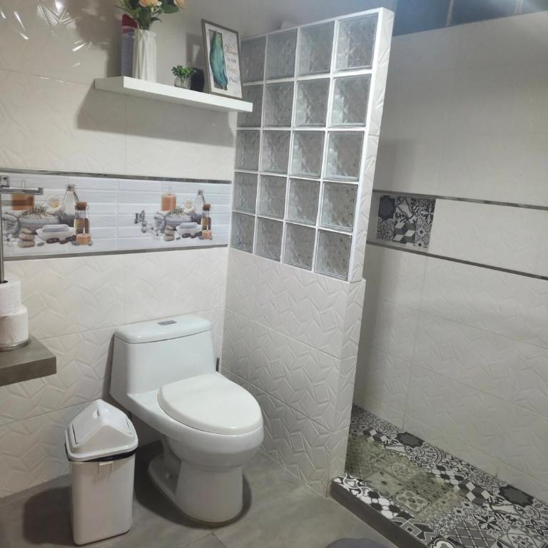 Casa de La Reina - Three-Bedroom House - 4