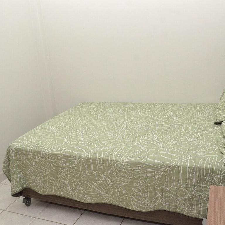 Casa de La Reina - Three-Bedroom House - 10